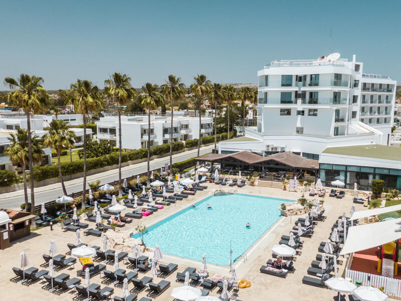 Pavlo Napa Beach