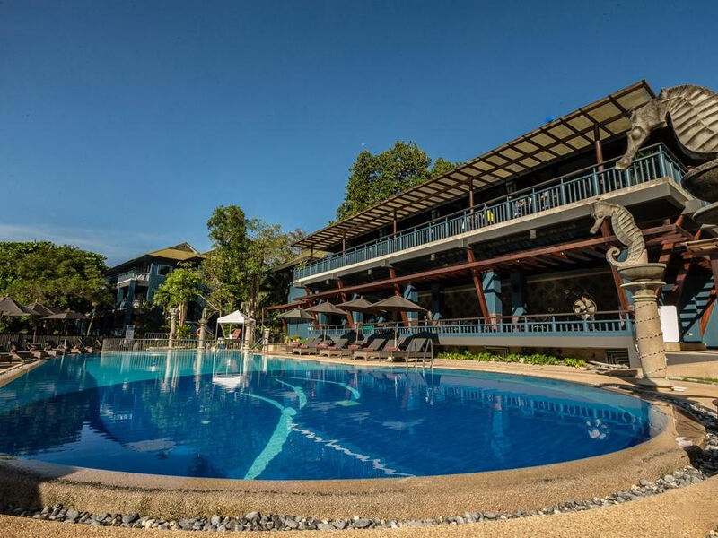 Peace Laguna Resort