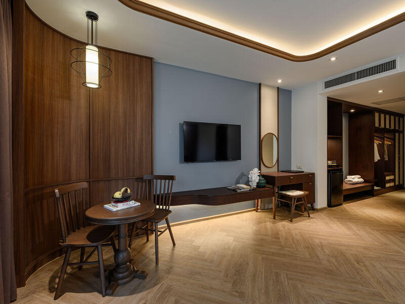 Peace Laguna Resort & Spa