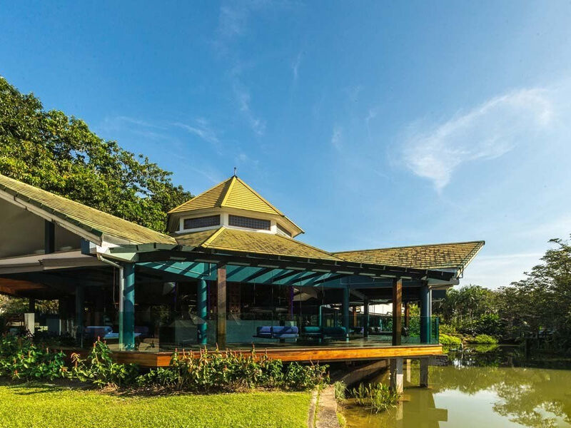 Peace Laguna Resort & Spa