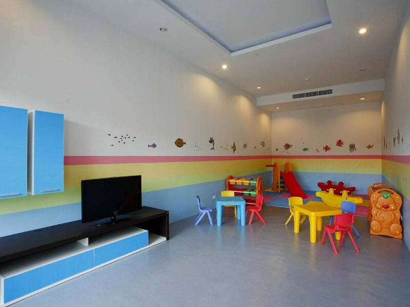 Peace Laguna Resort & Spa