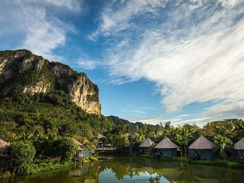 Peace Laguna Resort & Spa