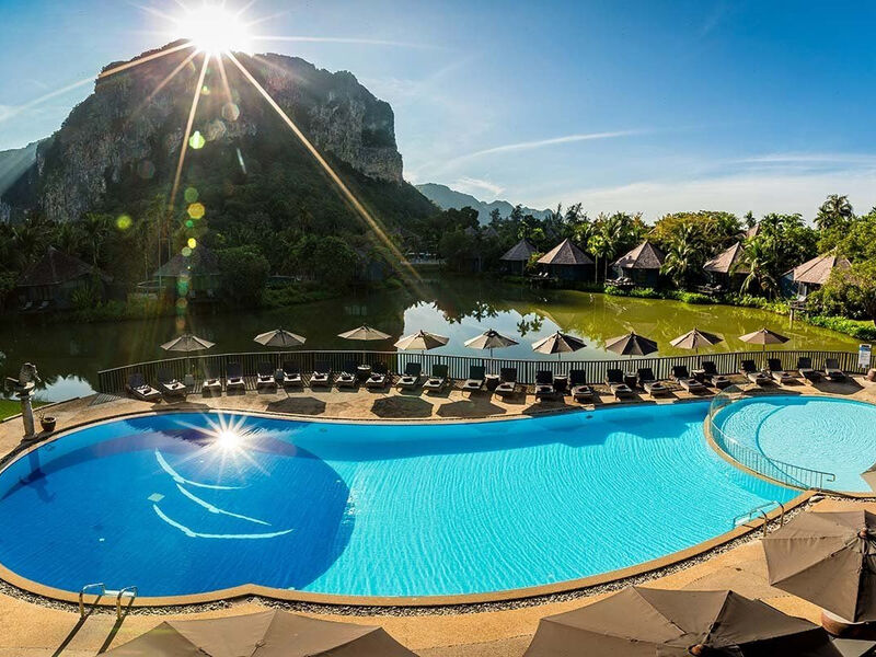 Peace Laguna Resort & Spa