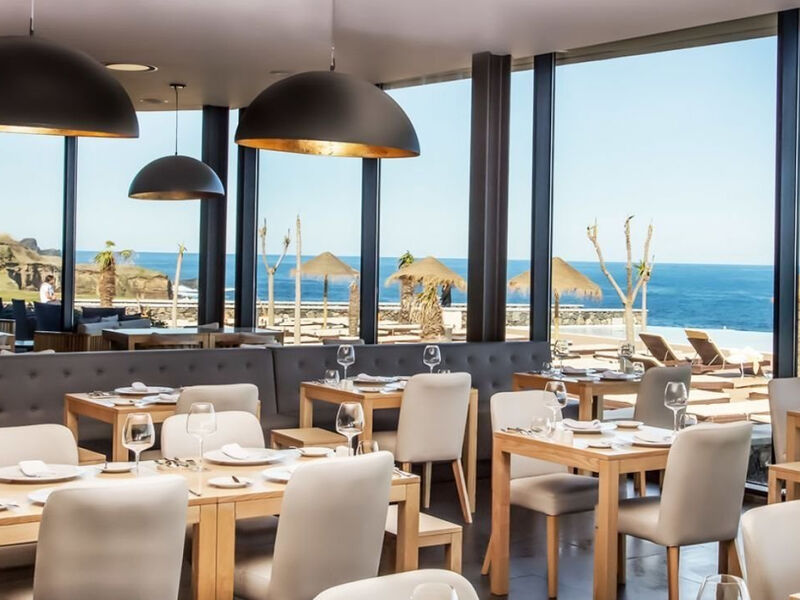 Pedras Do Mar Resort & Spa