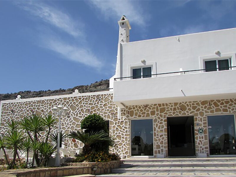 Pefkos Beach