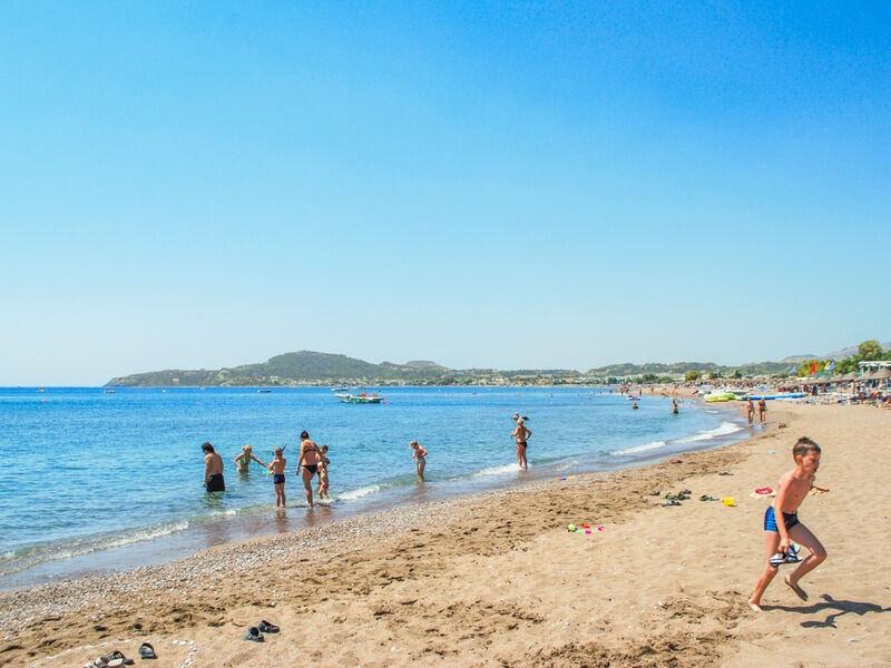 Pegasos Beach & Deluxe Resort