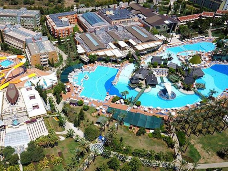 Suntopia Pegasos World - Rodinný Pokoj