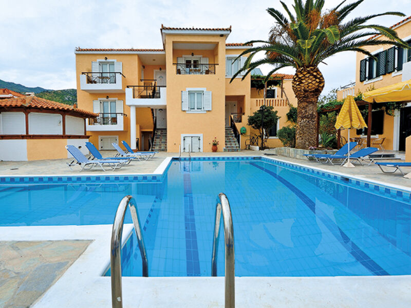 Pelagos studios & apartments