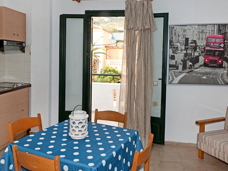 Pelagos studios & apartments