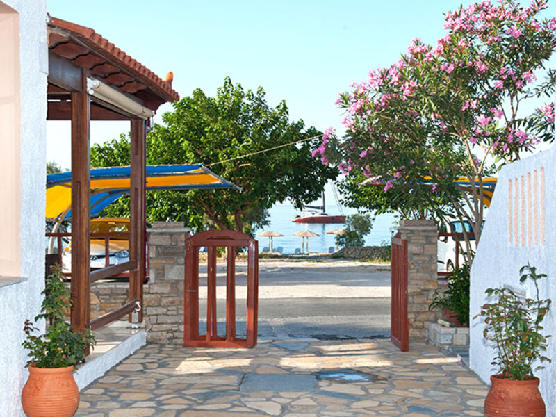 Pelagos studios & apartments