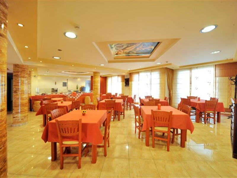 Pelopas Suites