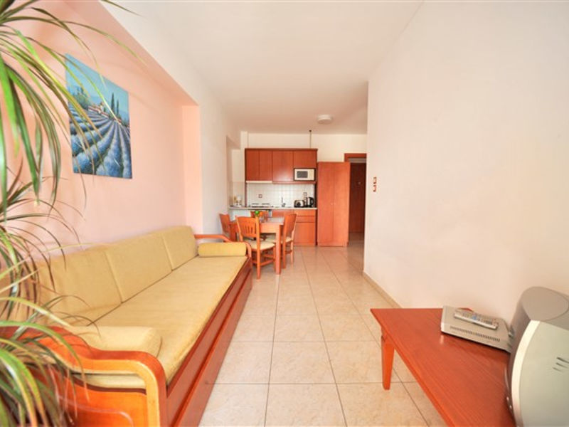 Pelopas Suites