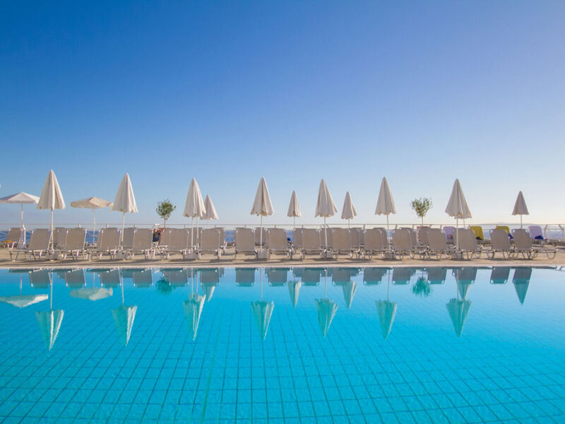 Peninsula Resort & Spa