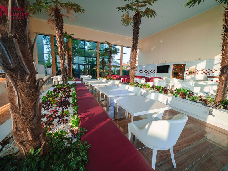 Hotel Perla Beach Luxury