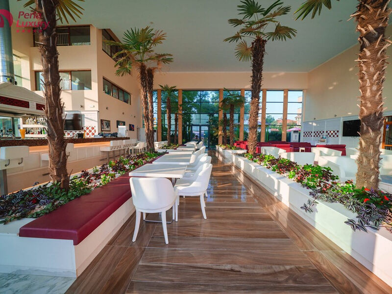 Hotel Perla Beach Luxury