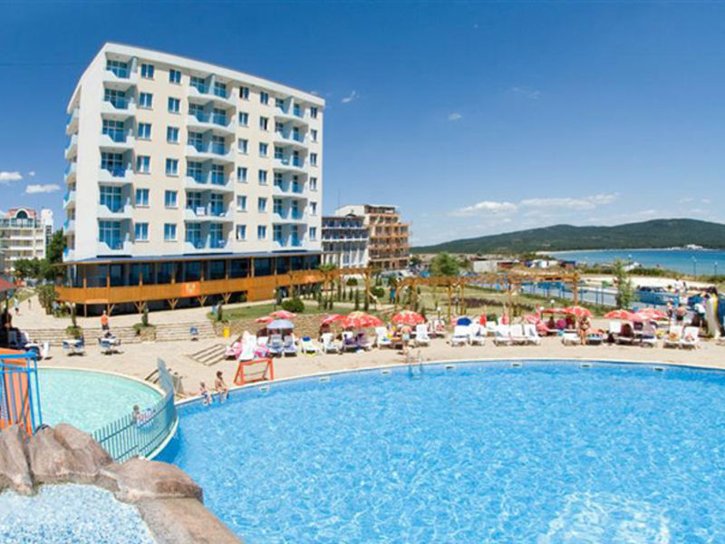 Perla Beach