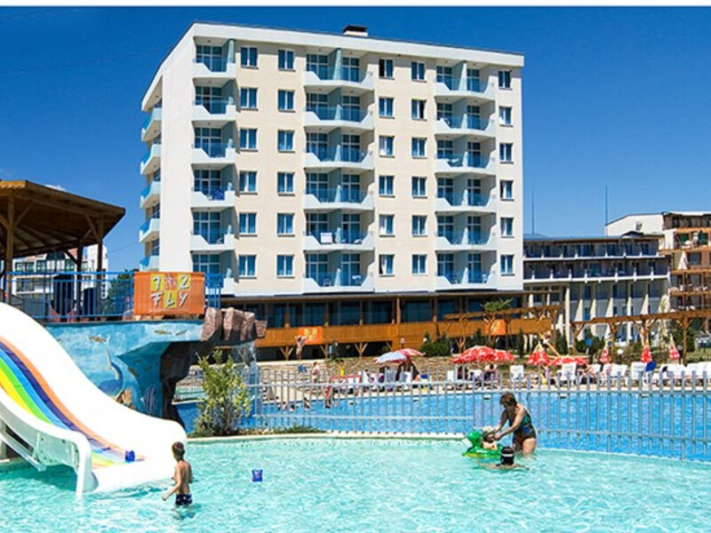 Perla Beach