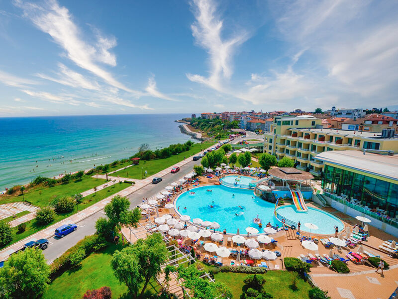 Perla Beach
