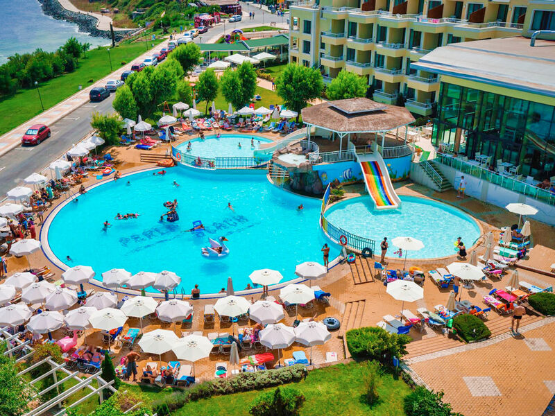 Perla Beach