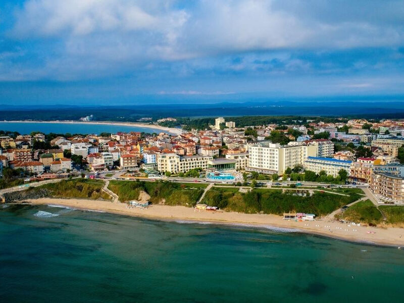 Perla Beach
