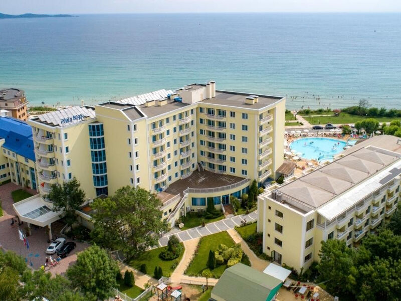 Perla Beach