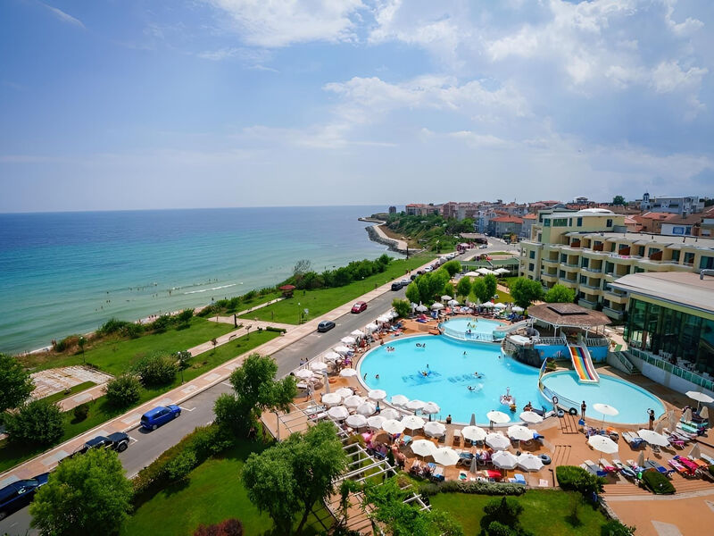 Perla Beach