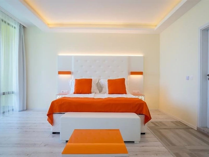 Perla Luxury