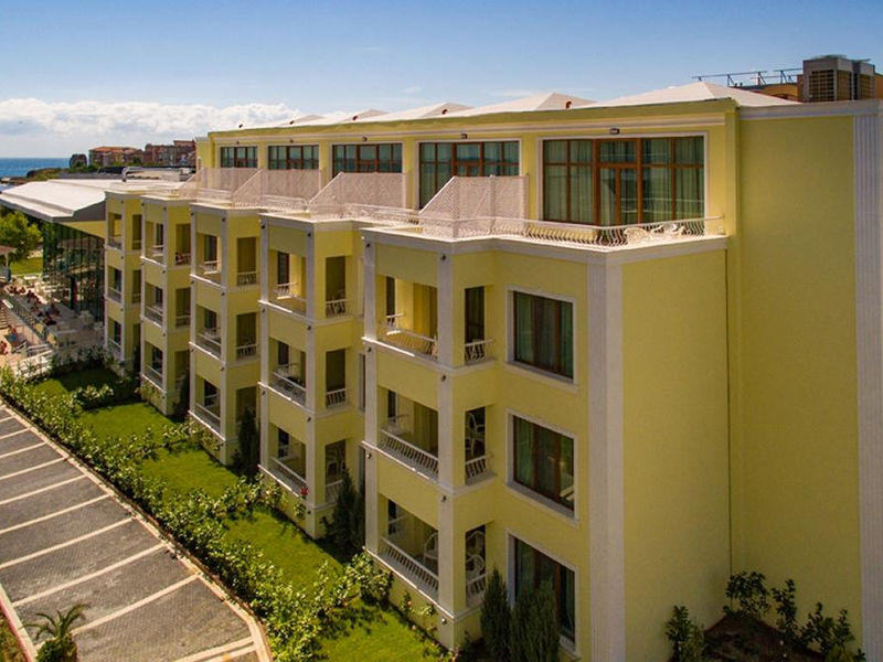 Perla Luxury