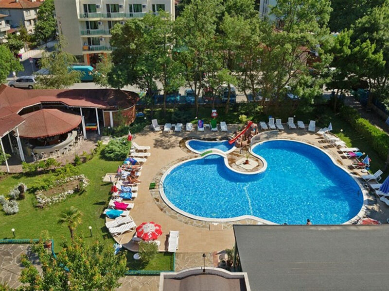 Perla Plaza