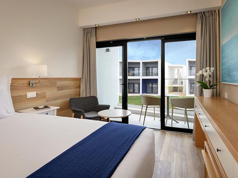 Pestana Blue Alvor