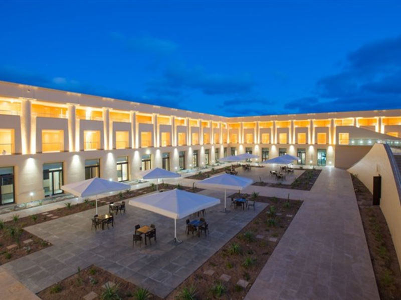 Pestana Colombos