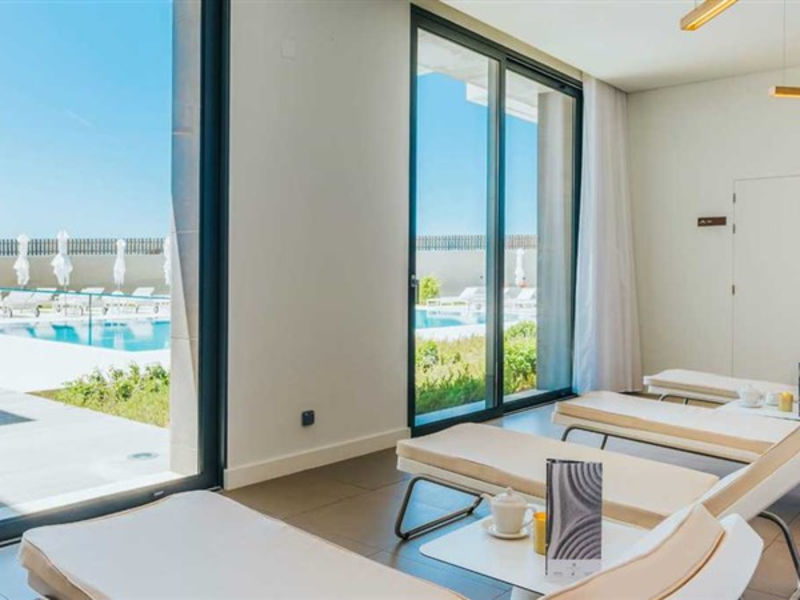 Pestana Ilha Dourada Hotel & Villas