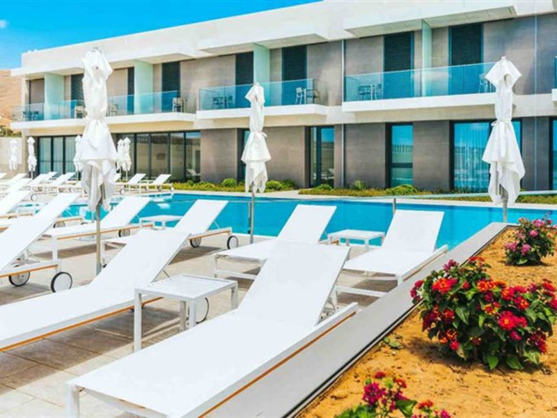 Pestana Ilha Dourada Hotel & Villas