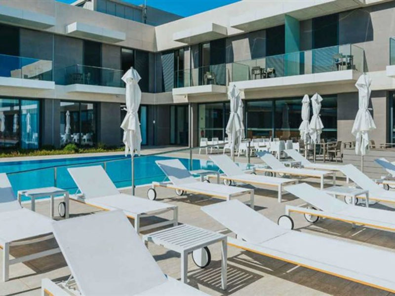 Pestana Ilha Dourada Hotel & Villas