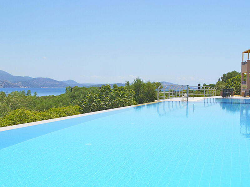 Phaedra Suites