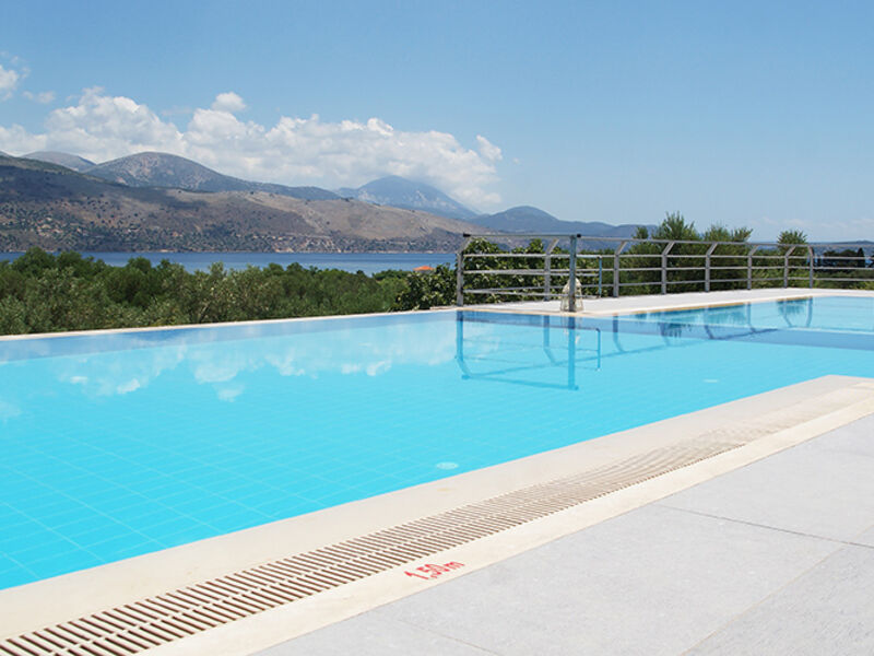 Phaedra Suites