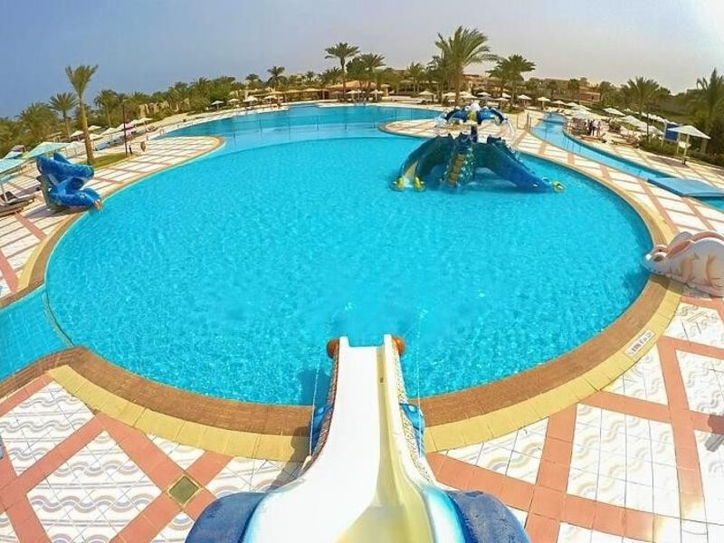 Pharaoh Azur Resort