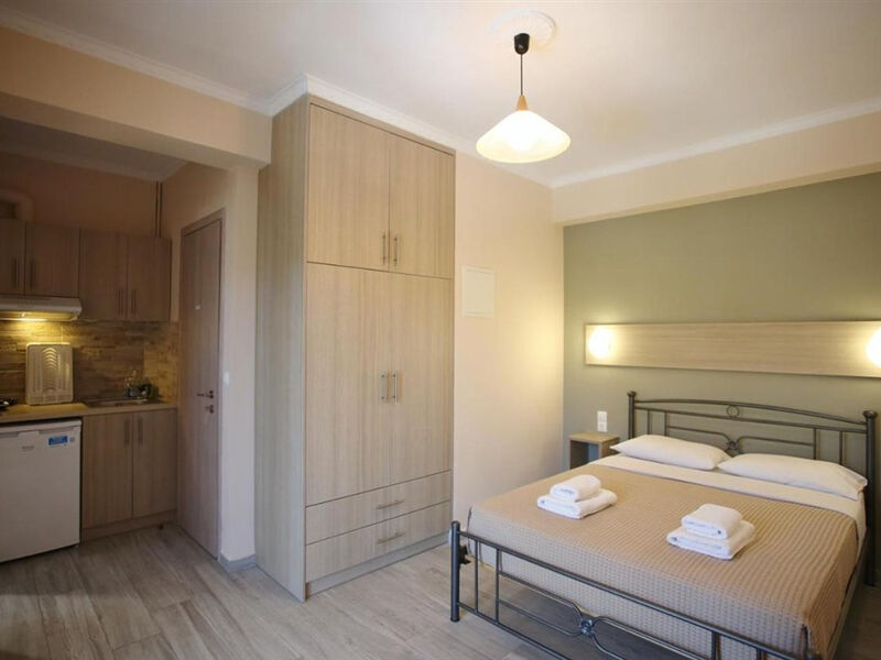 Studia a apartmány Phillipos
