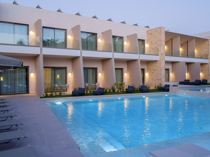 Phos Hotel Platanias