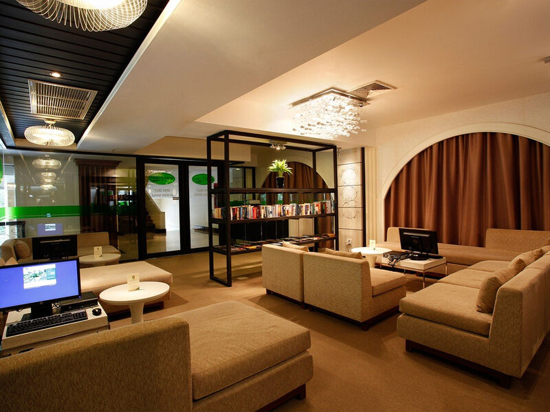 Phuket Graceland Resort and Spa