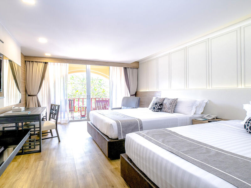 Phuket Graceland Resort & Spa