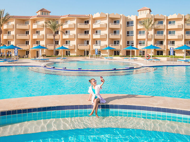 Pickalbatros Beach Club Resort
