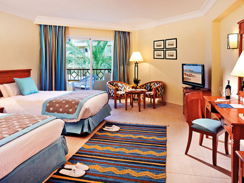 Pickalbatros Beach Club Resort
