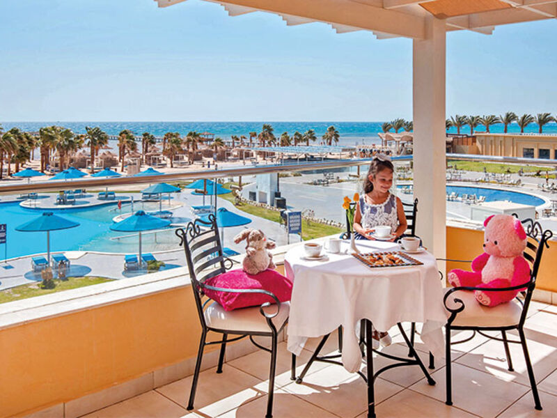 Pickalbatros Beach Club Resort
