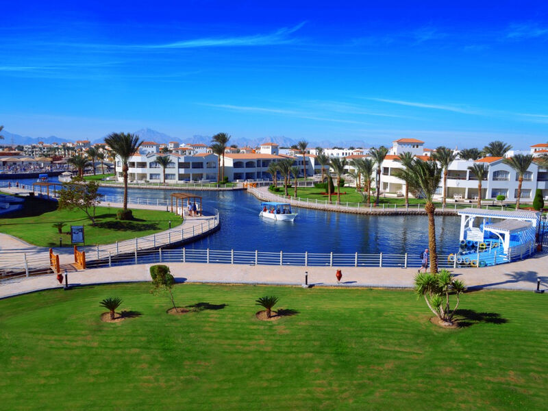 Dana Beach Resort