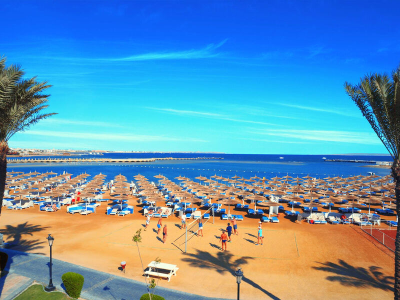 Pickalbatros Dana Beach Resort