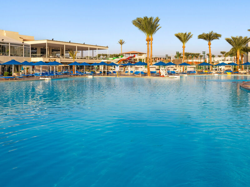 Dana Beach Resort