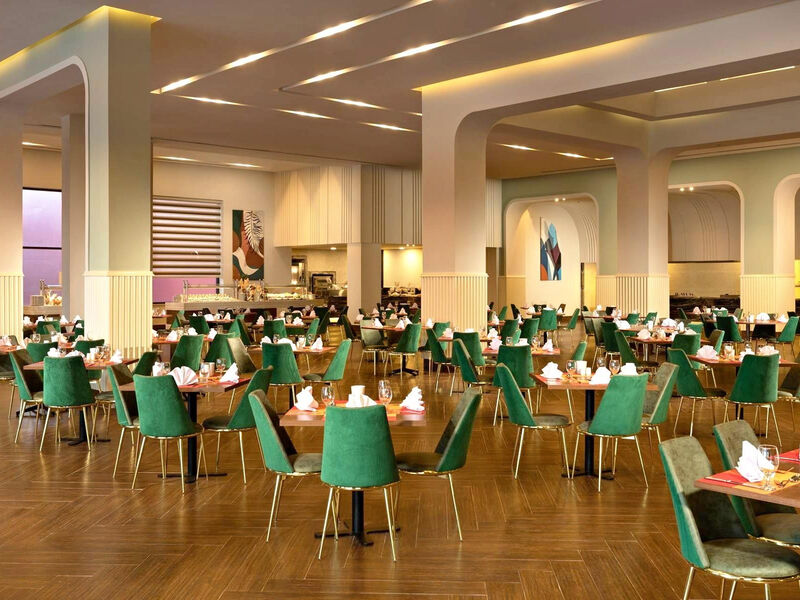 Pickalbatros Laguna Beach