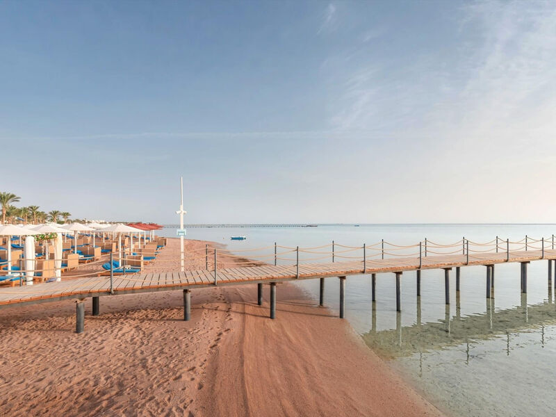 Pickalbatros Laguna Club Resort