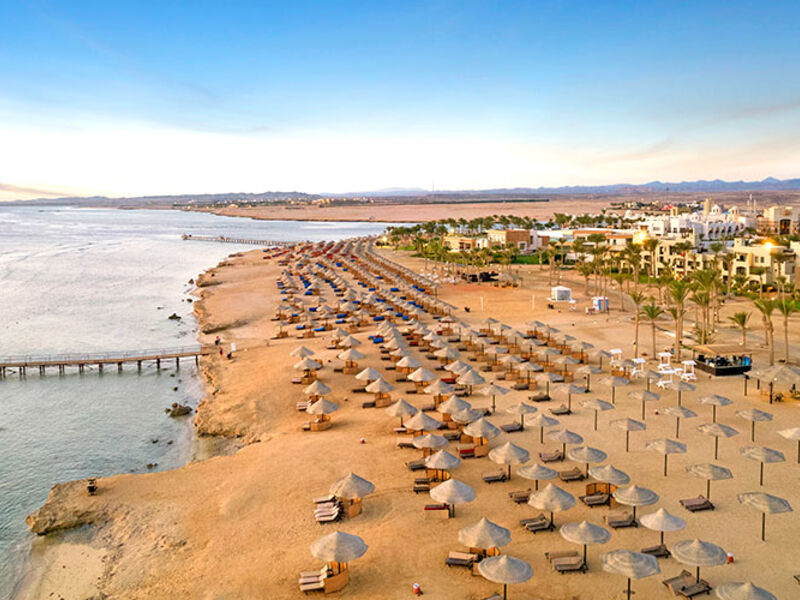 Pickalbatros Sands